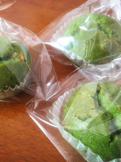 抹茶とホワイトチョコのマフィン-レシピのメイン写真
