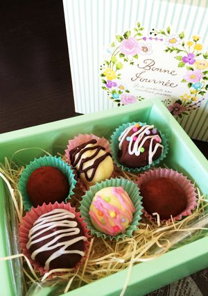 バレンタイン♡ポップなトリュフ♡-レシピのメイン写真