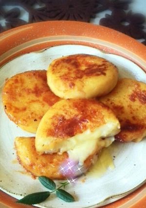 クリームチーズ入り！娘の居酒屋風～芋餅-レシピのメイン写真