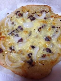 簡単‼︎にんにくベースのアンチョビピザ!-レシピのメイン写真