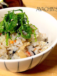 酢飯deひじきと筍の混ぜご飯♪-レシピのメイン写真
