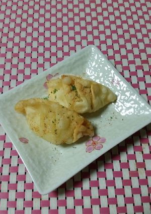 チーズとポテトのサラダ味揚げ餃子-レシピのメイン写真