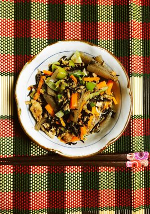 味付け不要！鯖缶のひじき煮-レシピのメイン写真