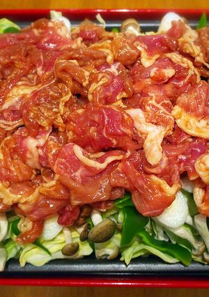 回鍋肉風ホットプレート蒸し鍋-レシピのメイン写真
