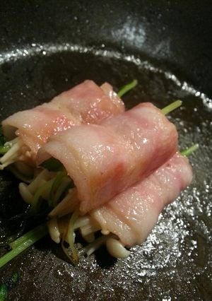 お弁当にも！ベーコンのえのき巻き^;^-レシピのメイン写真