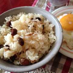 รูปของ 残った節分豆で豆ごはん♪