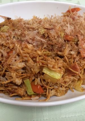 フライパンひとつで味噌味そばめし☆-レシピのメイン写真