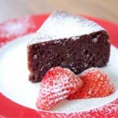 รูปของ 炊飯器で作るチョコレートケーキ