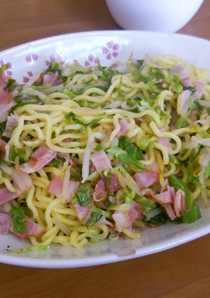 ベーコンとキャベツのレモン風味塩焼きそば-レシピのメイン写真
