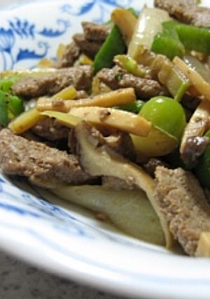 超簡単！牛肉とエリンギのソース炒め-レシピのメイン写真