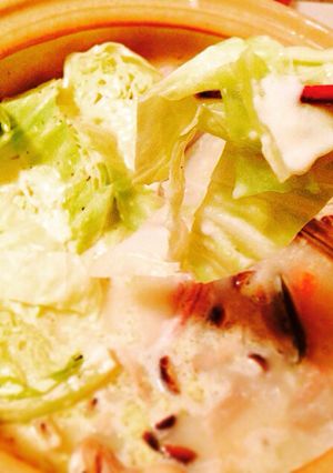 鶏モモとキャベツのトロけるチーズ鍋☆簡単-レシピのメイン写真