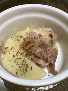 じゃがいもと豚肉のチーズ炒め-レシピのメイン写真