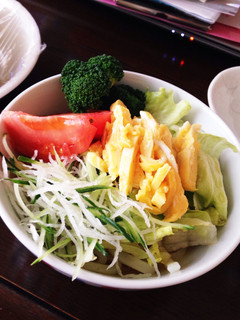 野菜いっぱいサラダうどん♪-レシピのメイン写真