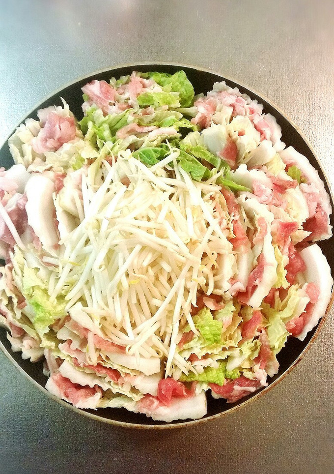 もやしでかさ増し豚肉と白菜のミルフィーユ-レシピのメイン写真