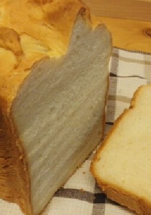 ホームベーカリーで生クリーム食パン-レシピのメイン写真