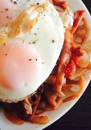 レンコンと舞茸のトマト煮目玉焼きのせ-レシピのメイン写真