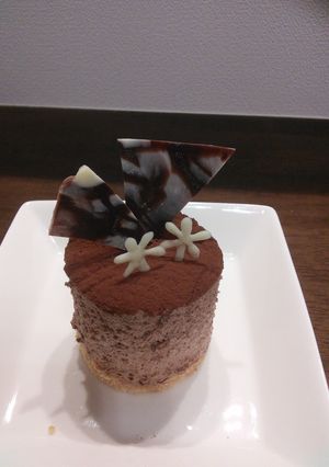 チョコ飾り　　マーブルチョコプレート-レシピのメイン写真