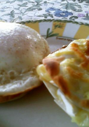 餃子の皮で納豆☆目玉焼きピザ-レシピのメイン写真