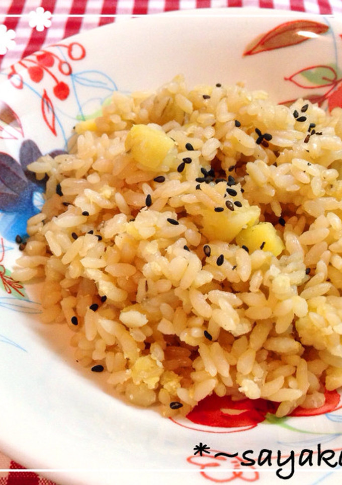 簡単！さつまいもで美味しい！炊き込みご飯-レシピのメイン写真
