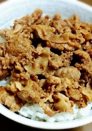 簡単！豚生姜焼き丼-レシピのメイン写真