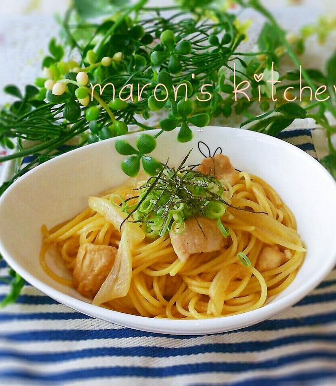 玉ねぎと鶏肉のコンソメバターパスタ-レシピのメイン写真