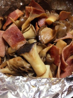 山盛りきのこのホイル焼き-レシピのメイン写真