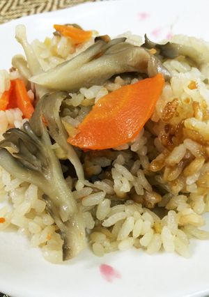 炊き込み御飯♡きのこが苦手な子も大丈夫-レシピのメイン写真