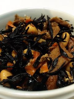 母の味・ひじきの煮物-レシピのメイン写真
