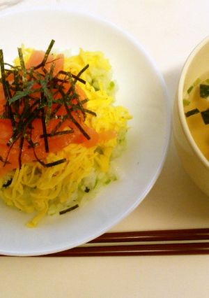 母のためのサーモンちらし-レシピのメイン写真