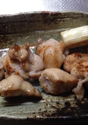 焼き鳥屋の味☆鶏ももと葱の塩焼き-レシピのメイン写真