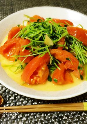 簡単！5分で一品☺豆苗とトマト炒め-レシピのメイン写真