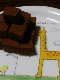 伊東家食卓風裏技スーパーカップで生チョコ-レシピのメイン写真