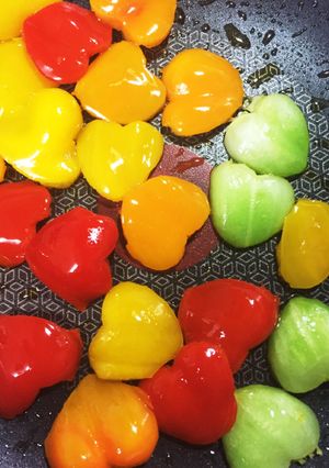 パプリカとチンゲン菜のハートソテー-レシピのメイン写真