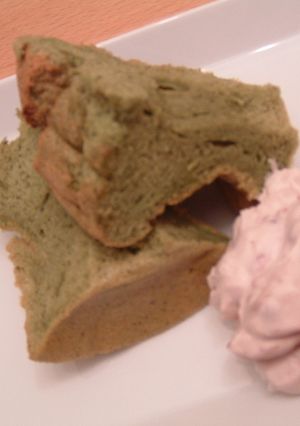 抹茶シフォンケーキ♪あずきクリーム添え-レシピのメイン写真
