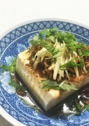 お豆腐のカリカリじゃこのせゴマ油風味-レシピのメイン写真