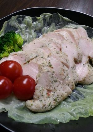 炊飯器でしっとり♡ハーブのサラダチキン-レシピのメイン写真