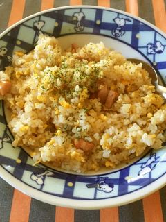主婦のお昼に!冷ご飯で作るパラパラ炒飯-レシピのメイン写真