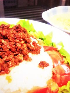 簡単☆サラダそぼろ丼-レシピのメイン写真