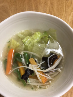 シャキシャキレタスの中華スープ-レシピのメイン写真