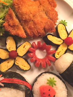 キャラ弁や子供のごはんに*お花の卵焼き-レシピのメイン写真