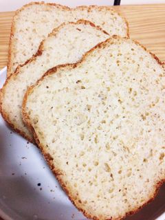 HBで全粒粉ミルク食パン-レシピのメイン写真