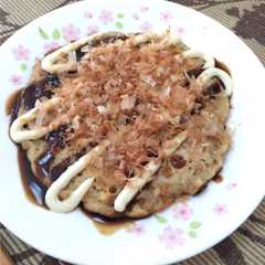 รูปของ 納豆とお好み焼きが好きなら納豆のお好焼き