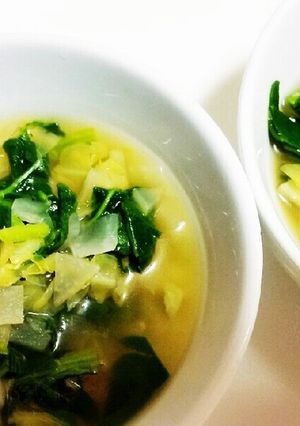 冷蔵庫の余り野菜で！簡単コンソメスープ-レシピのメイン写真