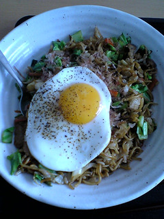 今日の昼食にそばめし-レシピのメイン写真