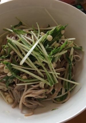 ワサビが効いた蕎麦サラダ-レシピのメイン写真
