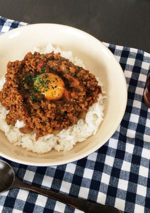 失敗しない！パパッとピリリなドライカレー-レシピのメイン写真