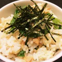 รูปของ すごい簡単！大葉とツナの混ぜご飯