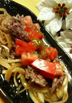 メインになる☆玉ネギと牛肉のご馳走サラダ-レシピのメイン写真
