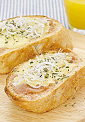梅としらすのピザトースト-レシピのメイン写真