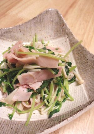 超簡単☆栄養満点の豆苗ハム炒め-レシピのメイン写真
